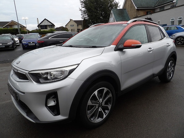 Used Kia Stonic 2018 for sale - 76308018: Photo 1