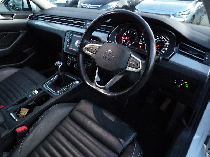 Used Volkswagen Passat 2022 for sale - 76308122: Photo 14