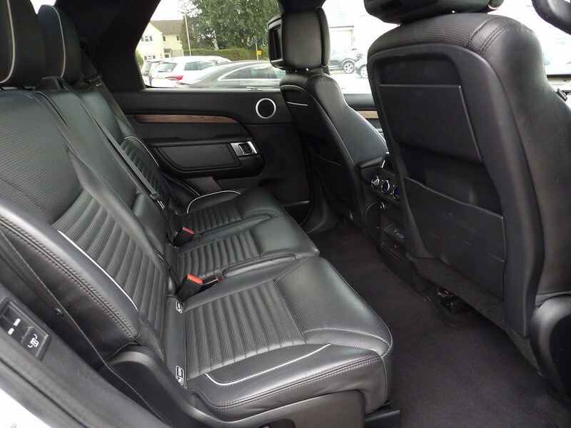 Used Land Rover Discovery 2018 for sale - 76418017: Photo 15