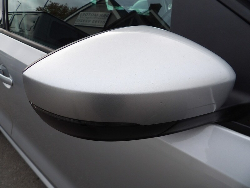 Used Volkswagen Polo 2016 for sale - 76308132: Photo 14