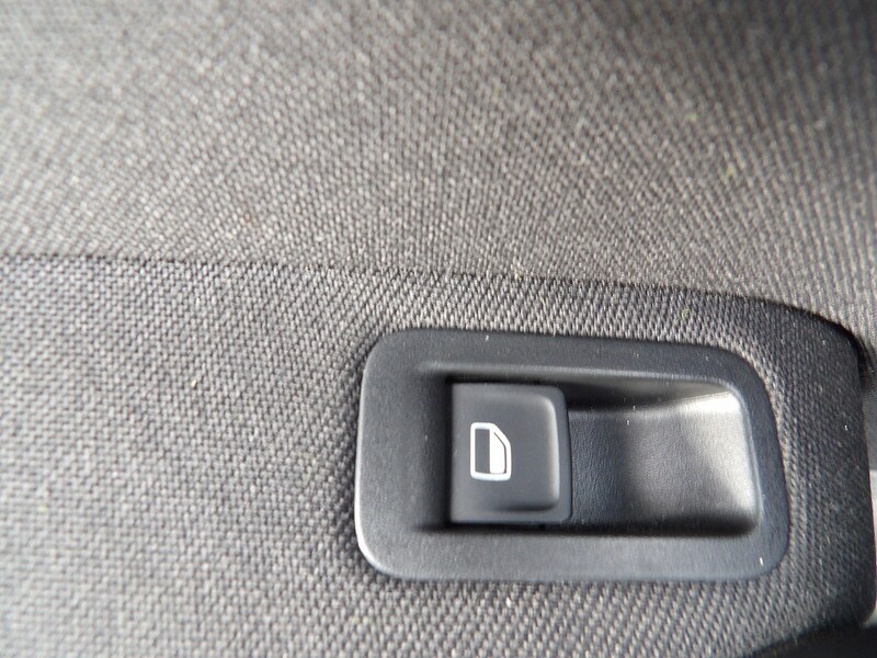 Used Volkswagen Polo 2016 for sale - 76308132: Photo 29