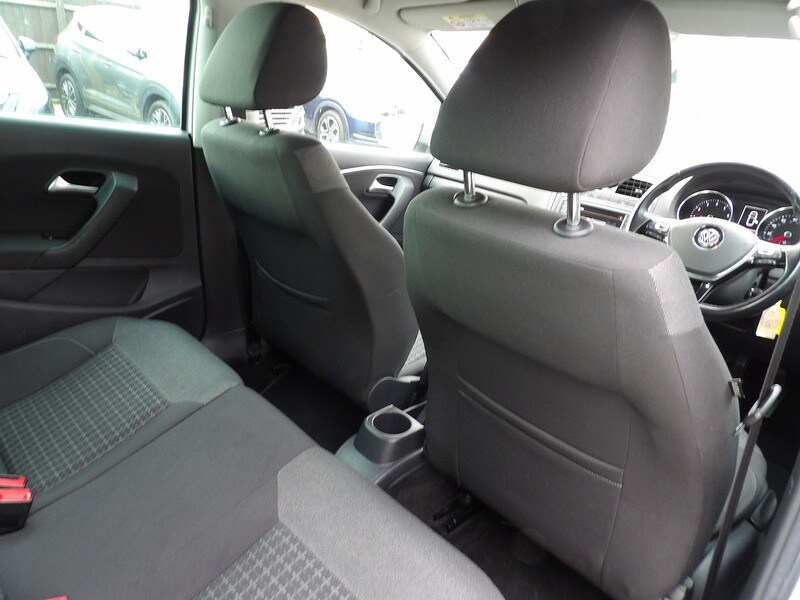 Used Volkswagen Polo 2016 for sale - 76308132: Photo 34