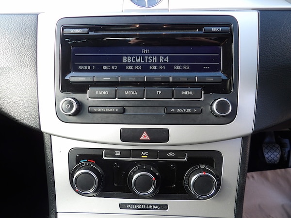 Used Volkswagen Passat 2014 for sale - 76308104: Photo 53