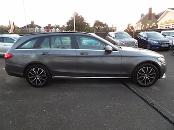 Used Mercedes-Benz C Class 2019 for sale - 76339745: Photo