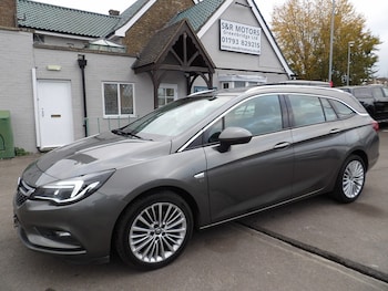 Used Vauxhall Astra 2017 for sale - 76496934: Photo