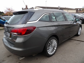 Used Vauxhall Astra 2017 for sale - 76496934: Photo