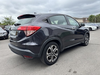 Used Honda HR-V 2016 for sale - 78920109: Photo