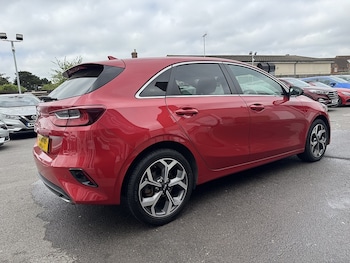 Used Kia Ceed 2021 for sale - 79210830: Photo