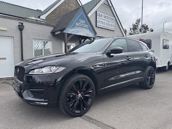 Used Jaguar F-Pace 2018 for sale - 78677397: Photo