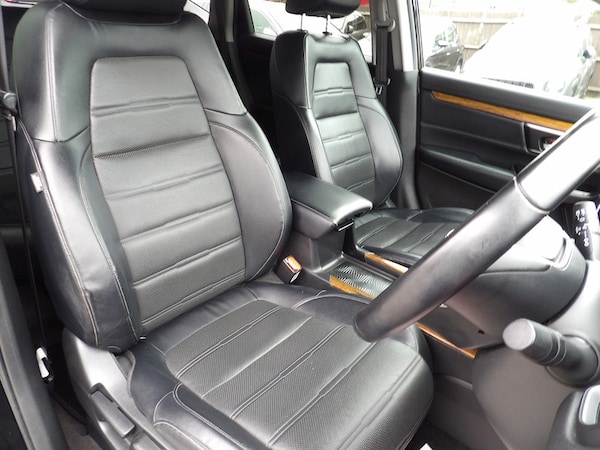 Used Honda CR-V 2018 for sale - 76299807: Photo 26