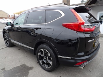 Used Honda CR-V 2018 for sale - 76299807: Photo