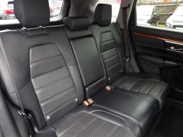 Used Honda CR-V 2018 for sale - 76299807: Photo 47