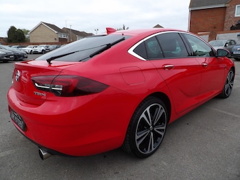 Used Vauxhall Insignia 2017 for sale - 76308032: Photo