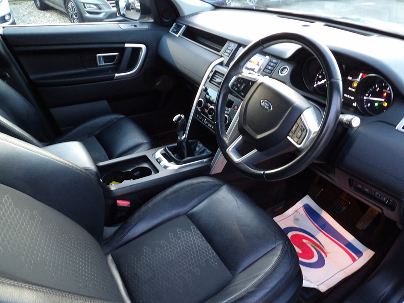 Used Land Rover Discovery Sport 2016 for sale - 76339750: Photo 24