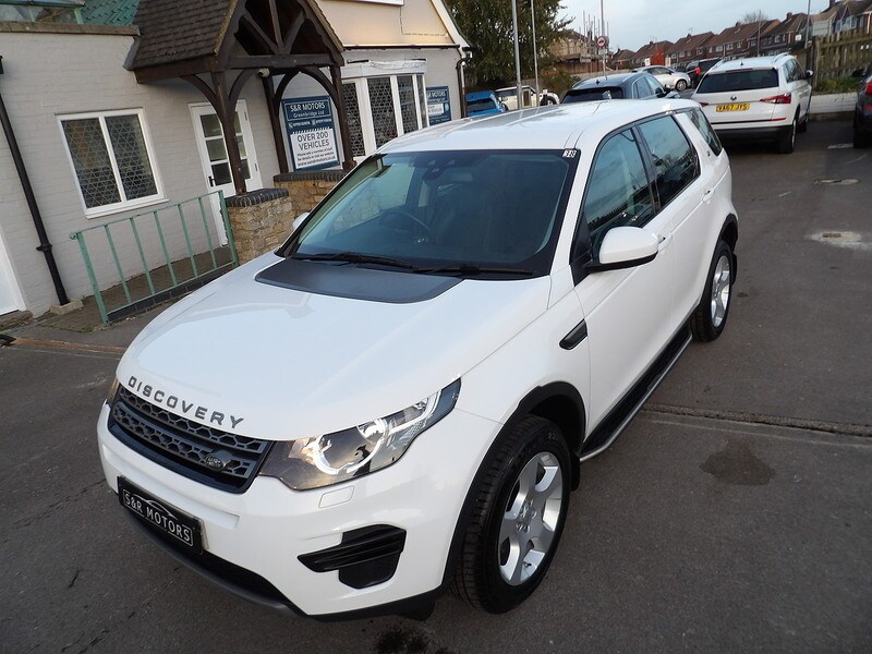 Used Land Rover Discovery Sport 2016 for sale - 76339750: Photo 9