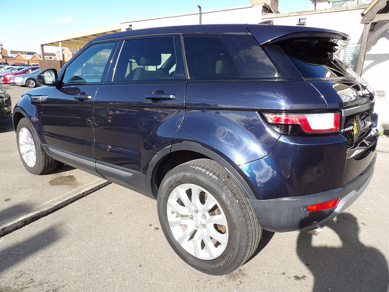 Used Land Rover Range Rover Evoque 2017 for sale - 76308094: Photo 2