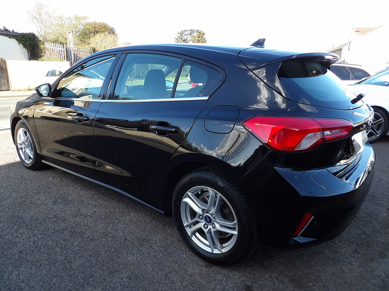 Used Ford Focus 2020 for sale - 76896558: Photo 3