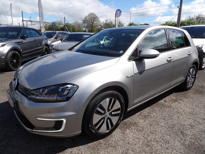 Used Volkswagen Golf 2015 for sale - 76308052: Photo 1