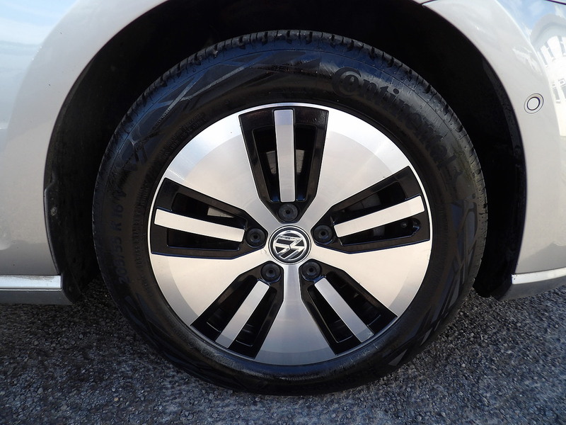 Used Volkswagen Golf 2015 for sale - 76308052: Photo 17