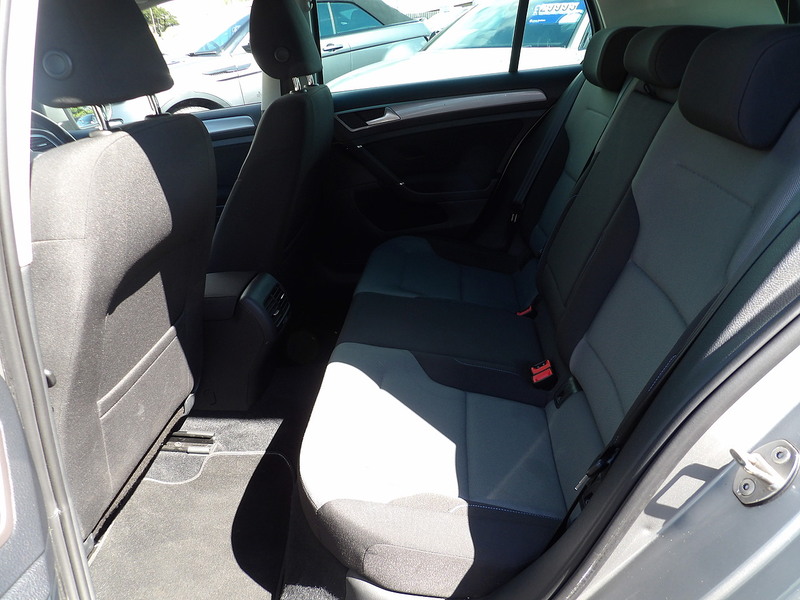 Used Volkswagen Golf 2015 for sale - 76308052: Photo 28