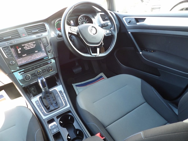 Used Volkswagen Golf 2015 for sale - 76308052: Photo 30