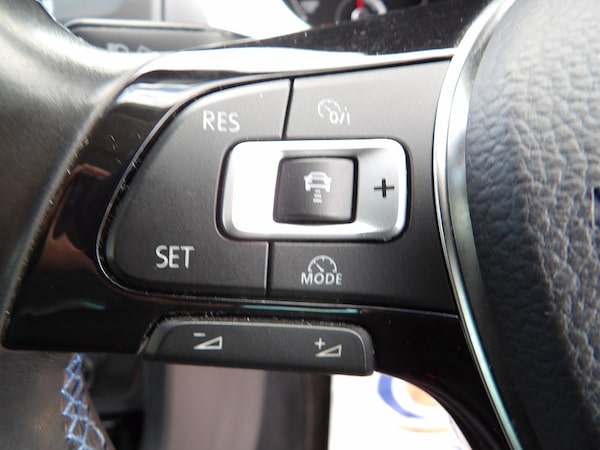 Used Volkswagen Golf 2015 for sale - 76308052: Photo 47