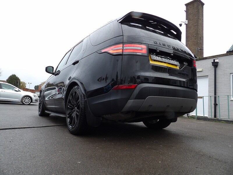 Used Land Rover Discovery 2018 for sale - 76299821: Photo 11