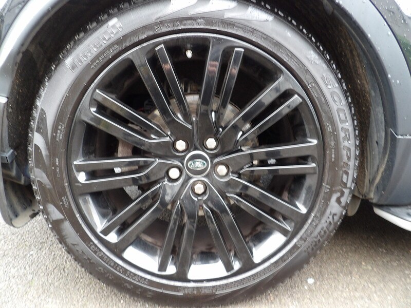 Used Land Rover Discovery 2018 for sale - 76299821: Photo 14