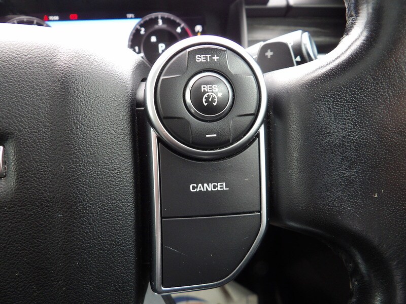 Used Land Rover Discovery 2018 for sale - 76299821: Photo 47