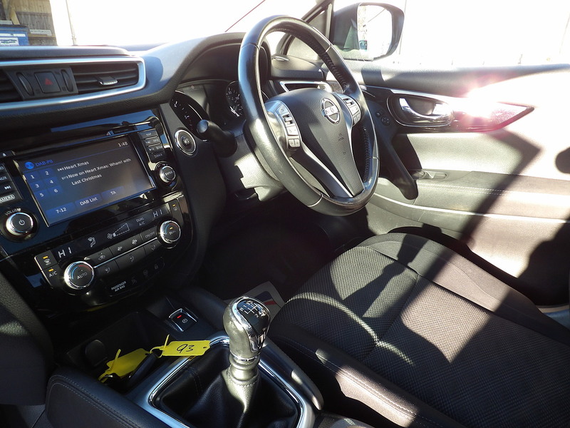 Used Nissan Qashqai 2017 for sale - 76798821: Photo 18