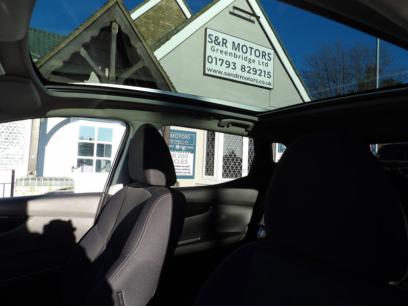 Used Nissan Qashqai 2017 for sale - 76798821: Photo 19