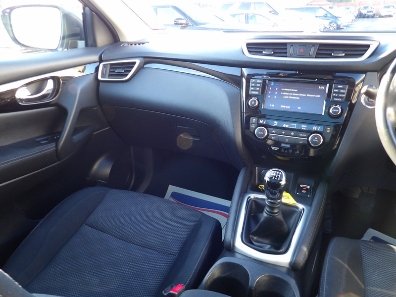 Used Nissan Qashqai 2017 for sale - 76798821: Photo 40