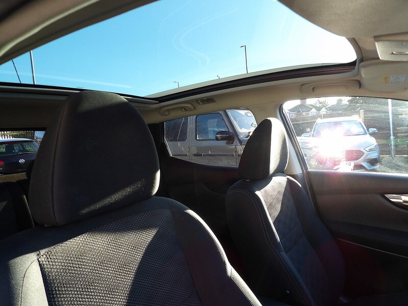 Used Nissan Qashqai 2017 for sale - 76798821: Photo 68