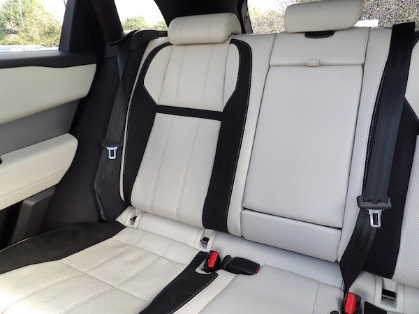 Used Land Rover Range Rover Velar 2017 for sale - 76299780: Photo 33