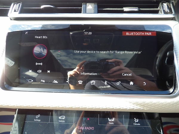 Used Land Rover Range Rover Velar 2017 for sale - 76299780: Photo 74