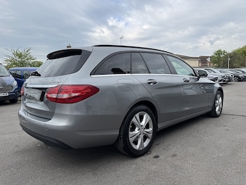 Used Mercedes-Benz C Class 2015 for sale - 78794047: Photo