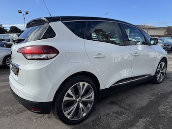 Used Renault Scenic 2019 for sale - 78709980: Photo