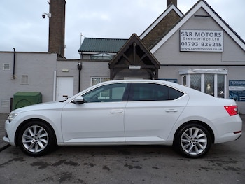 Used Skoda Superb 2022 for sale - 76699015: Photo