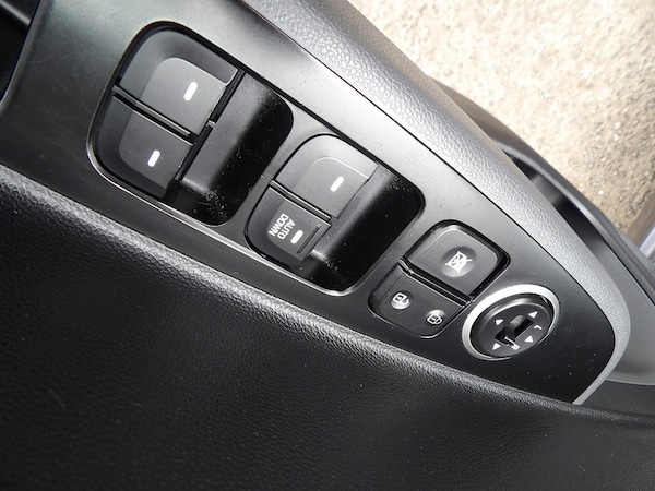 Used Hyundai i10 2019 for sale - 76299784: Photo 14