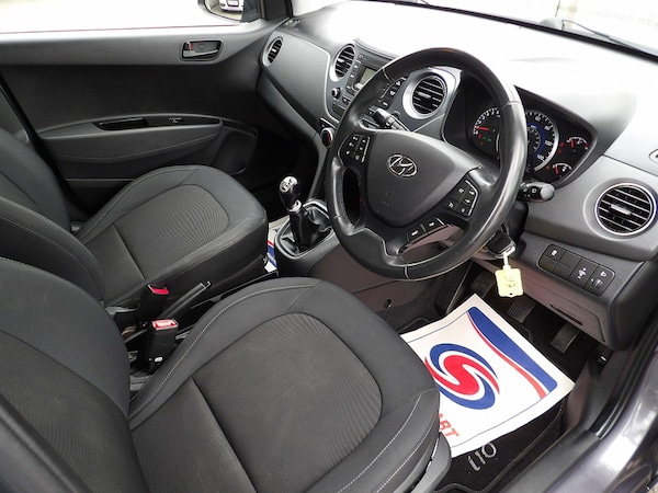 Used Hyundai i10 2019 for sale - 76299784: Photo 16