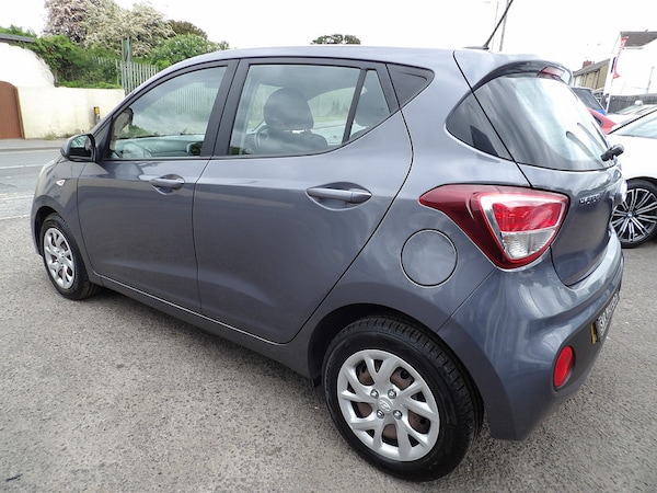 Used Hyundai i10 2019 for sale - 76299784: Photo 7