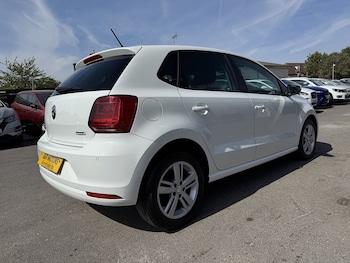 Used Volkswagen Polo 2016 for sale - 79591533: Photo