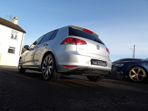 Used Volkswagen Golf 2017 for sale - 76308059: Photo 11