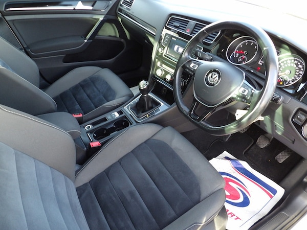 Used Volkswagen Golf 2017 for sale - 76308059: Photo 28