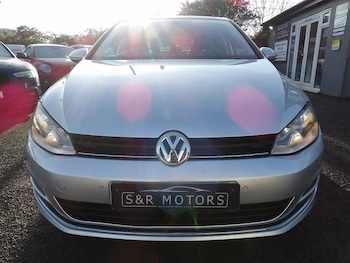 Used Volkswagen Golf 2017 for sale - 76308059: Photo