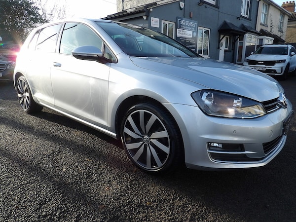 Used Volkswagen Golf 2017 for sale - 76308059: Photo 5