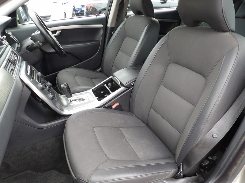 Used Volvo XC70 2011 for sale - 76308127: Photo 14