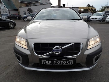 Used Volvo XC70 2011 for sale - 76308127: Photo
