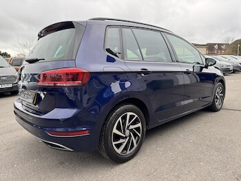 Used Volkswagen Golf SV 2019 for sale - 78677418: Photo