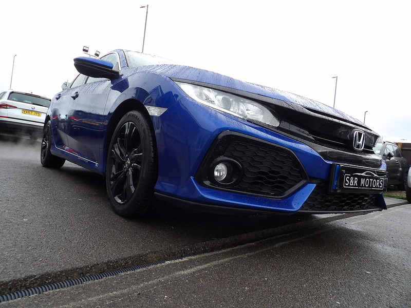 Used Honda Civic 2017 for sale - 76437081: Photo 10